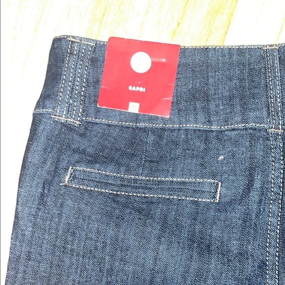 Dress Barn Blue Ankle Cropped Jeans Classic Style - Picture 8 of 8
